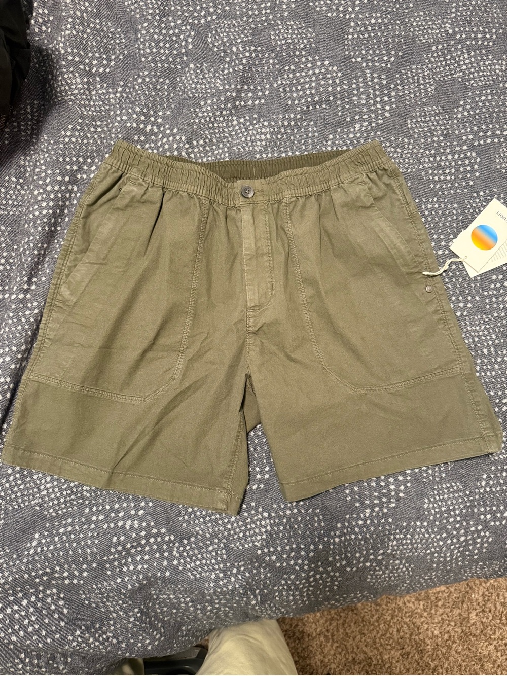 SOLD OUT ⭐️ Vuori Men’s Coast Short ⭐️ Color: Herb